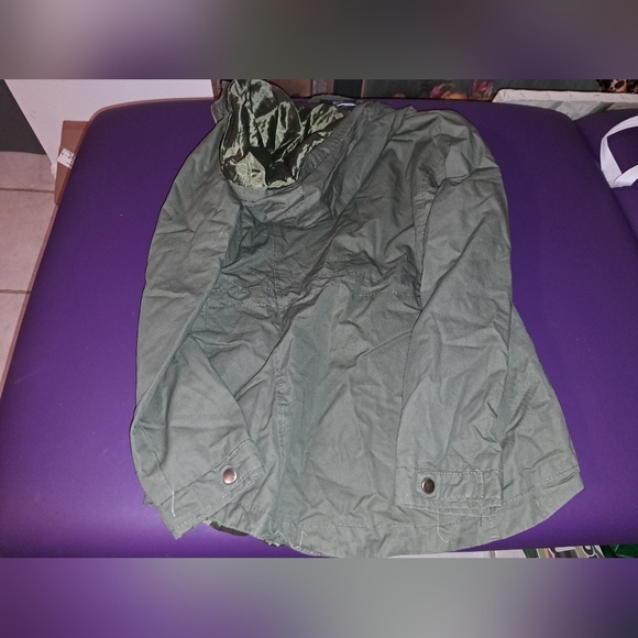 Jacket - Picture 4 of 6